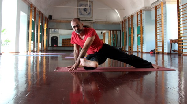 12g. Sequência -estica perna