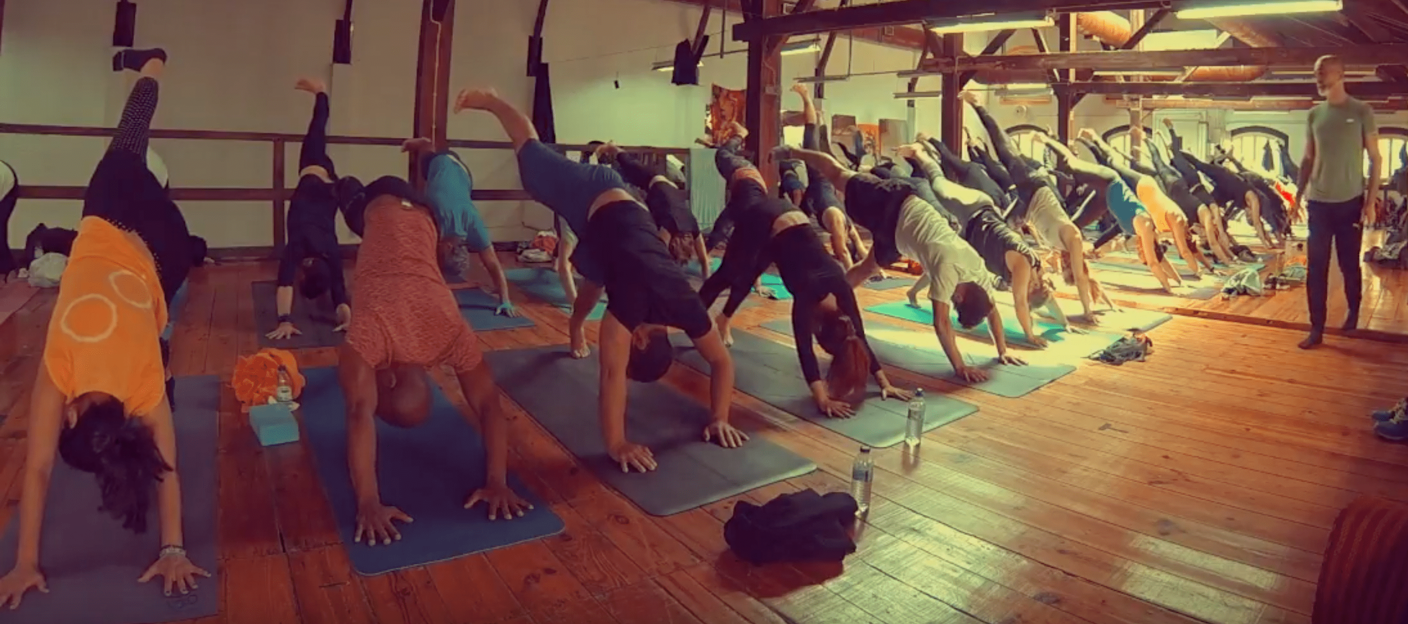Aula de Yoga completa |&nbsp;Video