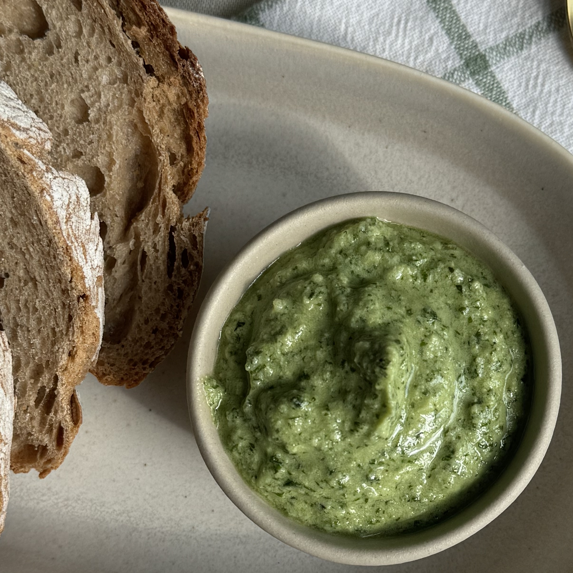 Sandes de pesto e brito: o ‘snack’ certo para qualquer momento do&nbsp;dia