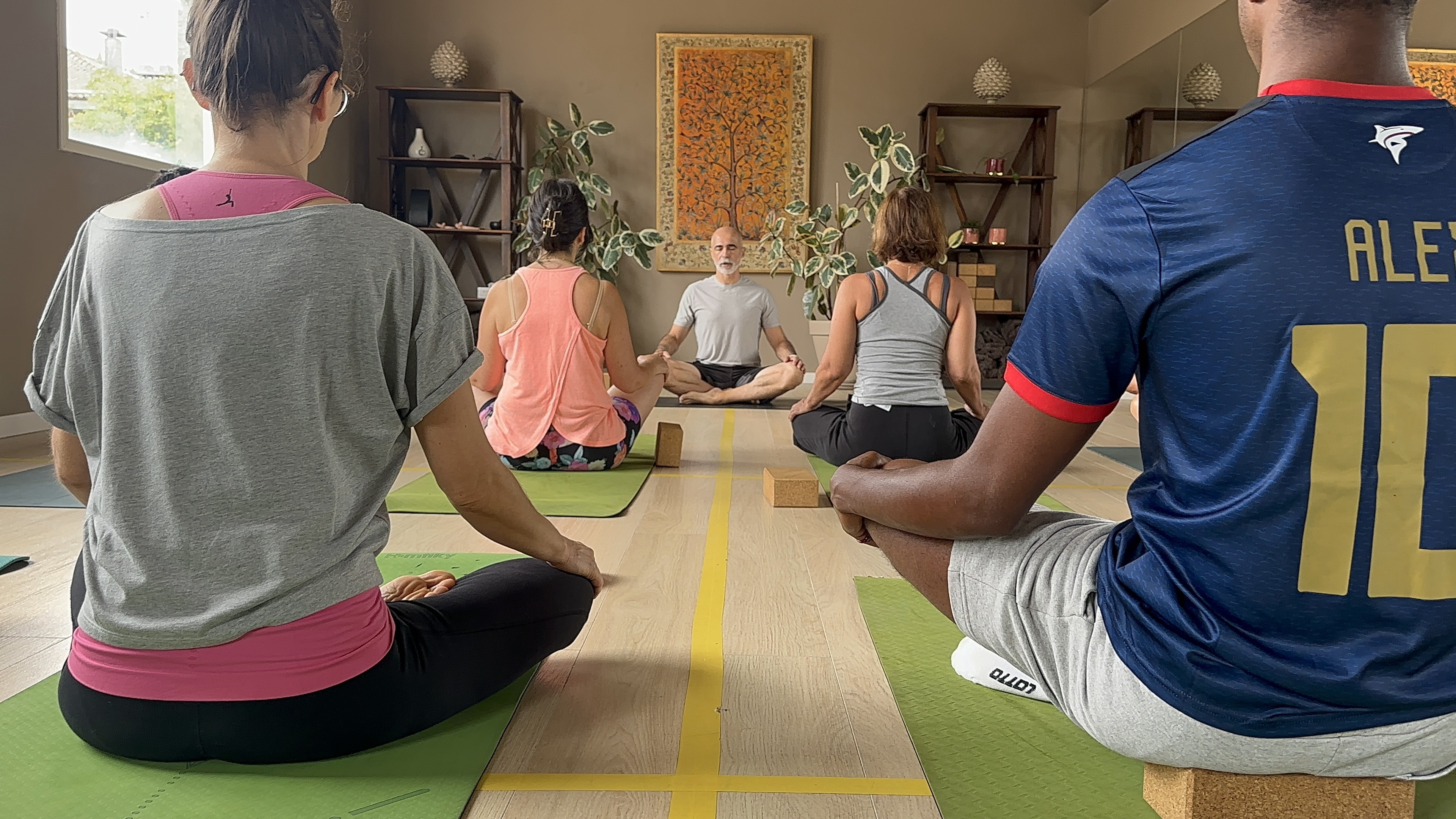 A dimensão espiritual do professor de&nbsp;yoga